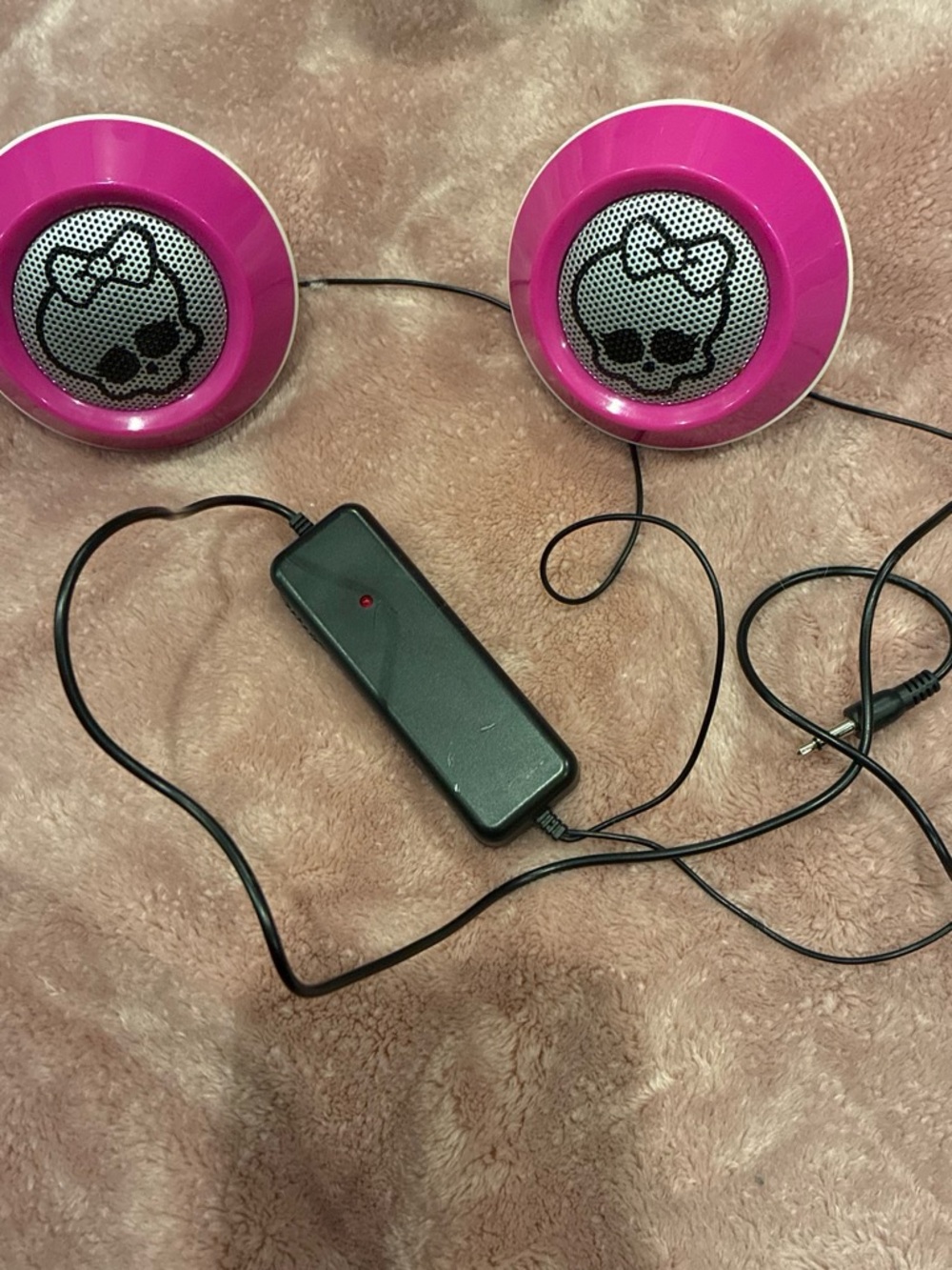 monster high Pink Skull Portable Speakers